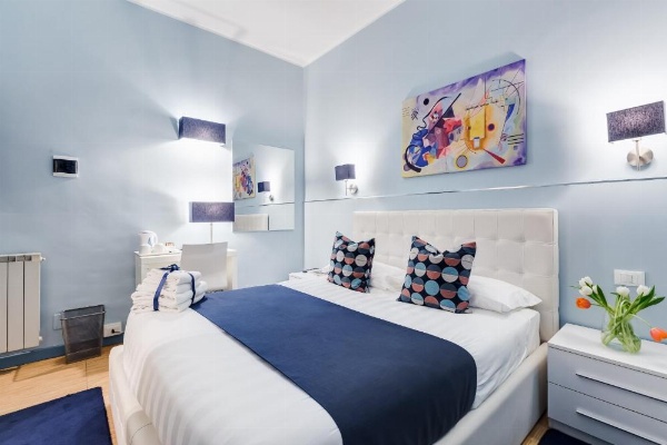 Easy Budget Colosseo image 26