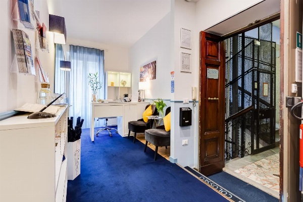 Easy Budget Colosseo image 7