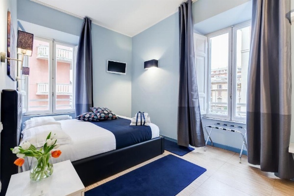 Easy Budget Colosseo image 9